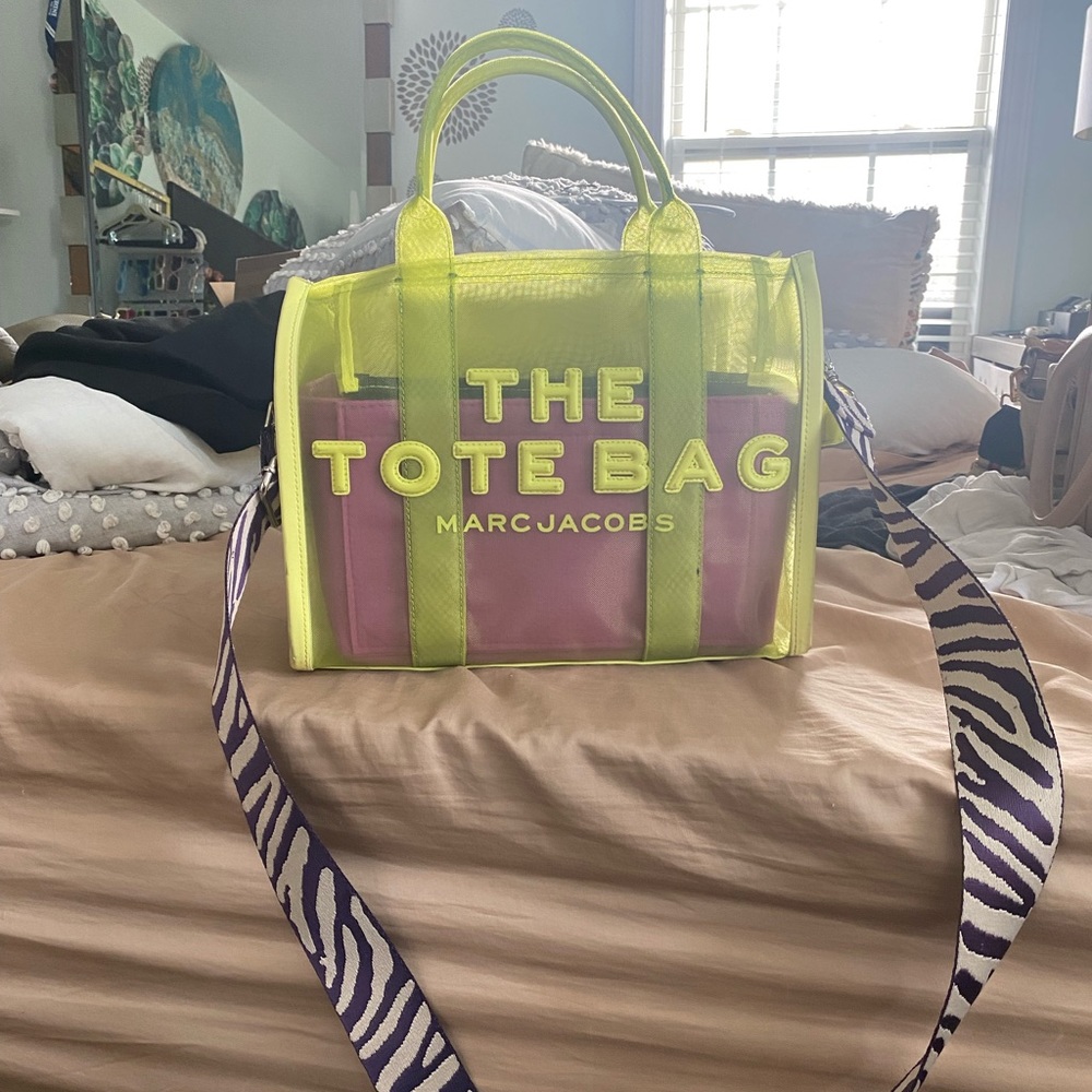 Marc Jacobs Small Tote in Bright Green